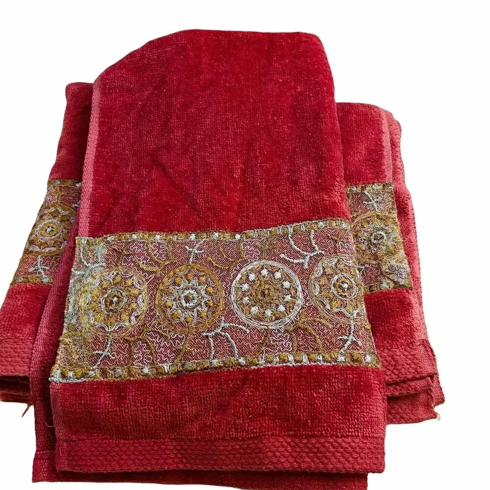 4335 VTG Martex pink embroiderd towels set